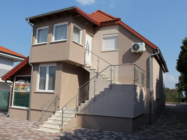 Eladó ház Balatonfüred, Belváros 137 nm
