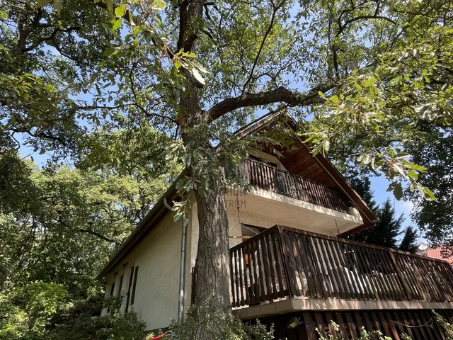 Eladó üdülő és hétvégi ház Balatonszepezd 104 nm