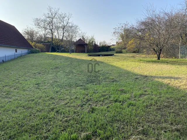 Eladó telek Köveskál 753 nm