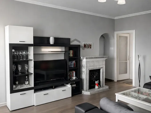 Eladó lakás Balatonfüred, Belváros 82 nm