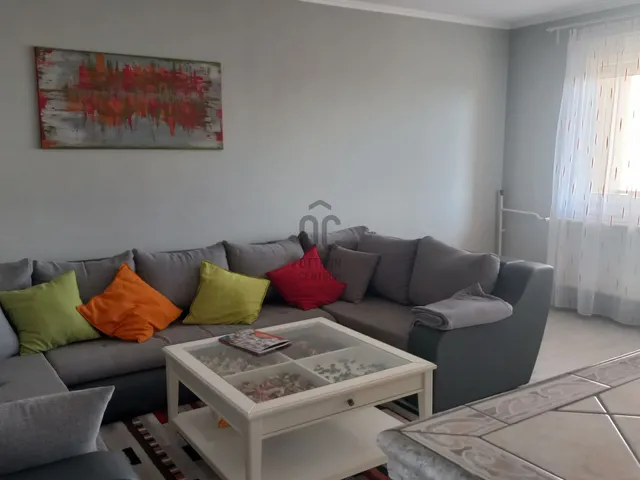 Eladó lakás Balatonfüred, Belváros 82 nm