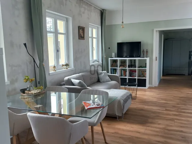 Eladó lakás Balatonfüred, Belváros 73 nm