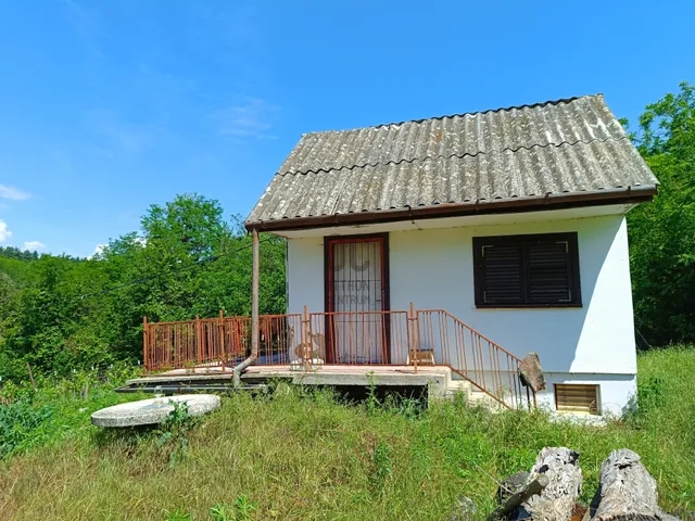 Eladó üdülő és hétvégi ház Homokkomárom 25 nm