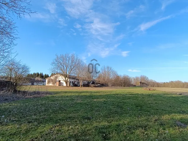 Eladó mezőgazdasági ingatlan Tótszentmárton 11856 nm