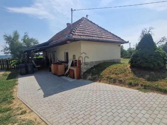 Eladó ház Zalaegerszeg, Zalabesenyő 40 nm