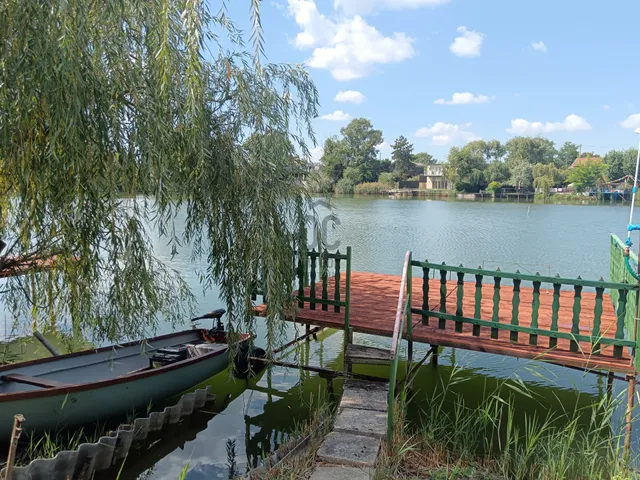 Eladó üdülő és hétvégi ház Szigetszentmiklós 24 nm