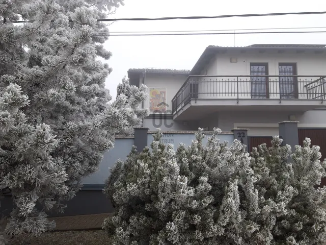 Eladó ház Érd, Fenyves-Parkváros 196 nm