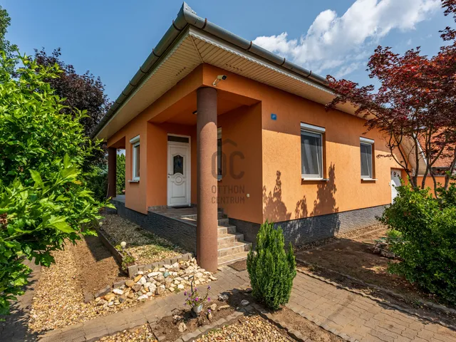 Eladó ház Ócsa 84 nm