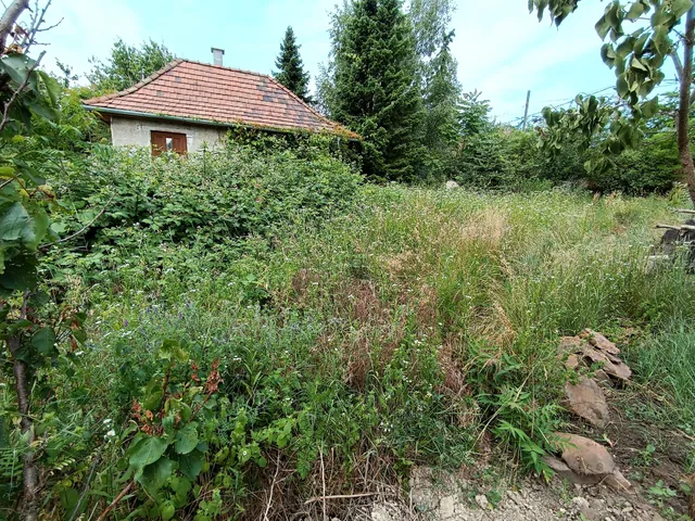 Eladó telek Érd, Dombosváros 1080 nm