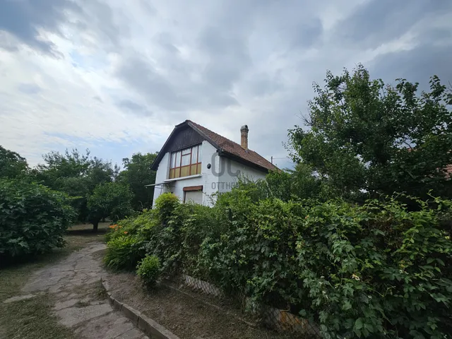 Eladó ház Dömsöd 73 nm