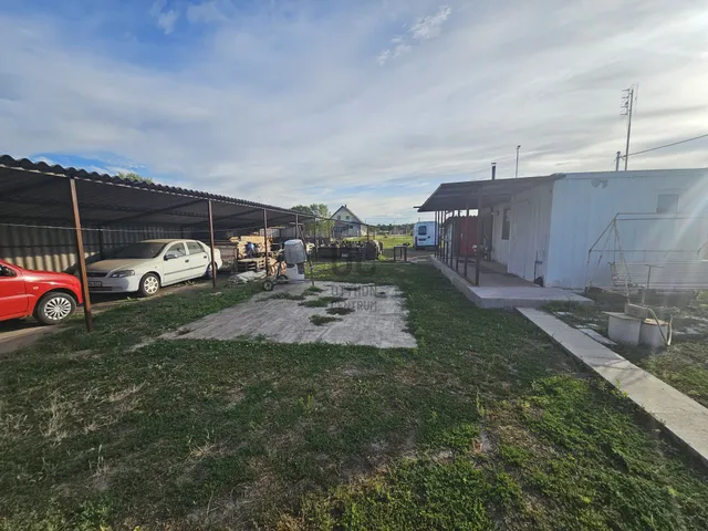 Eladó telek Dabas 1107 nm
