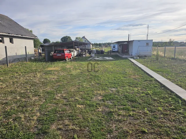 Eladó telek Dabas 1107 nm
