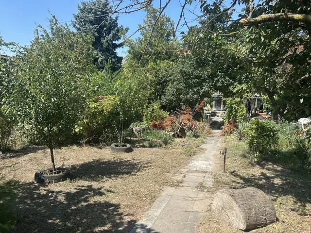 Eladó telek Majosháza 1345 nm