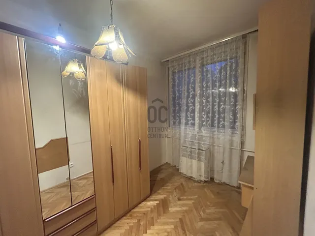 Eladó lakás Budapest XVIII. kerület, Riesz Frigyes utca 44 nm