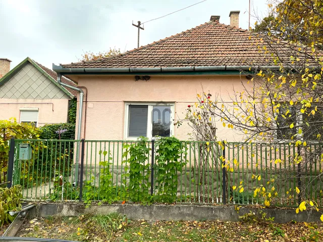 Eladó ház Dömsöd 67 nm