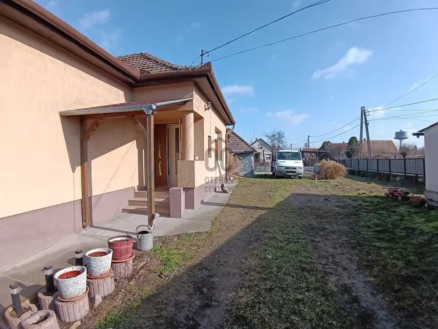 Eladó ház Dömsöd 125 nm