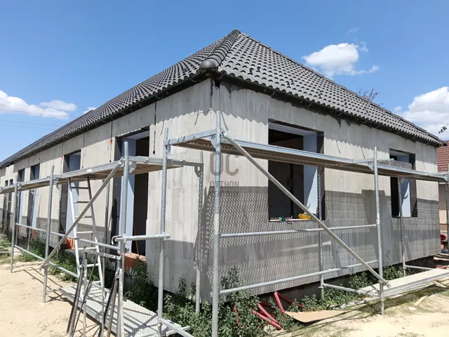 Eladó ház Halásztelek 550 nm