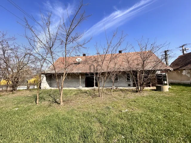 Eladó ház Dömsöd 73 nm