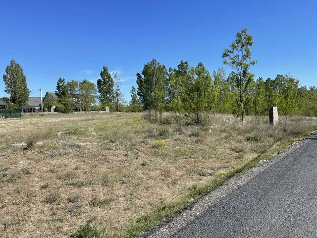 Eladó telek Dunavarsány 1075 nm