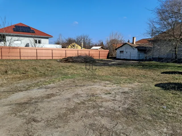Eladó telek Dunavarsány 679 nm