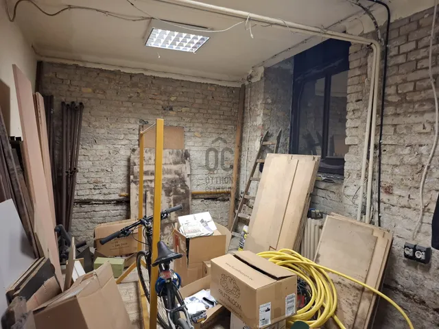 Eladó kereskedelmi és ipari ingatlan Budapest VI. kerület 169 nm
