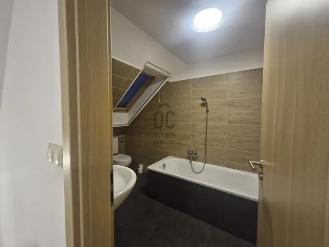 Eladó ház Üllő 91 nm