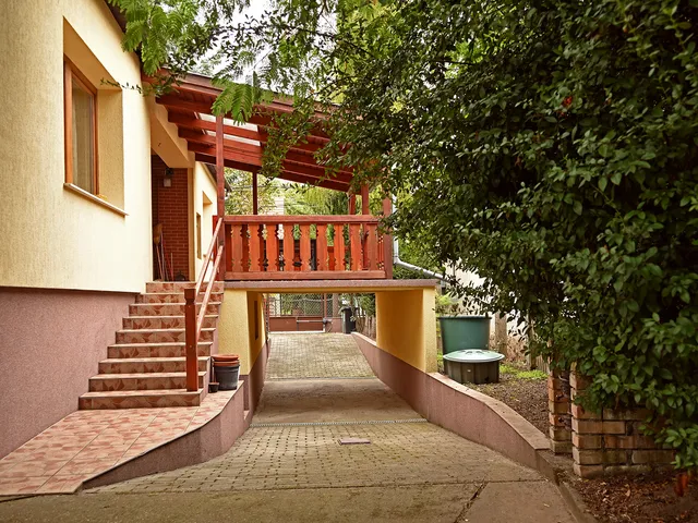 Eladó ház Törökbálint 112 nm