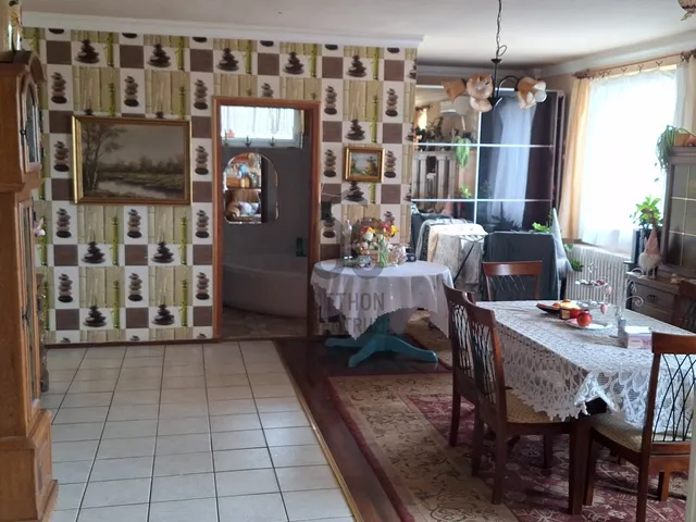 Eladó ház Törökbálint 192 nm