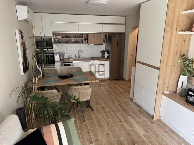 Eladó lakás Velence 49 nm