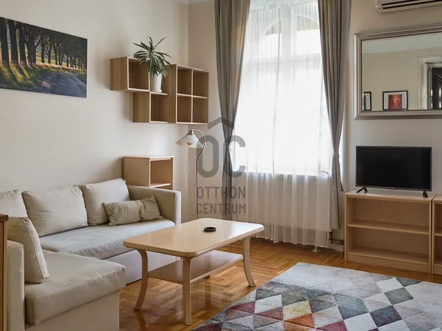Eladó lakás Budapest VI. kerület 55 nm