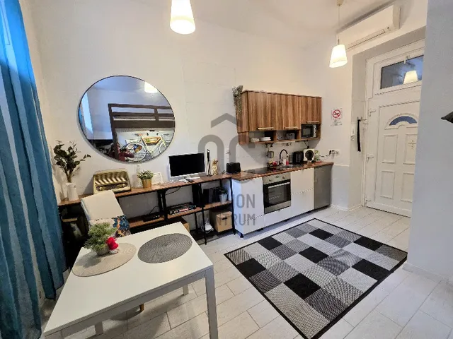 Eladó lakás Budapest I. kerület 18 nm