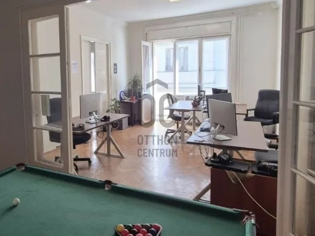 Eladó lakás Budapest II. kerület, Varsányi Irén utca 86 nm