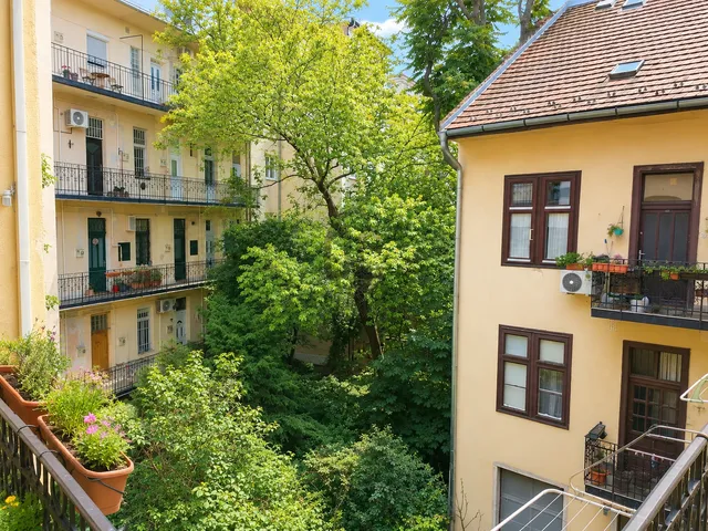 Eladó lakás Budapest I. kerület 71 nm