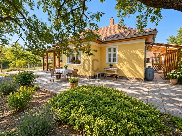 Eladó ház Balatonkenese 113 nm