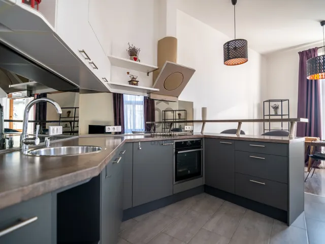 Eladó lakás Budapest IX. kerület, Belső Ferencváros, Ferenc körút 72 nm