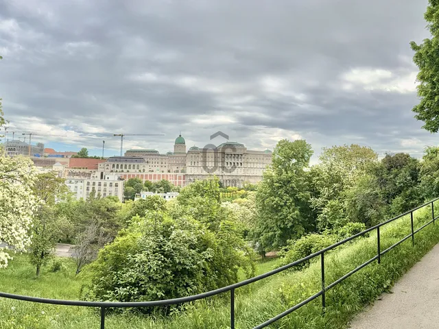 Eladó lakás Budapest I. kerület, Naphegy 79 nm