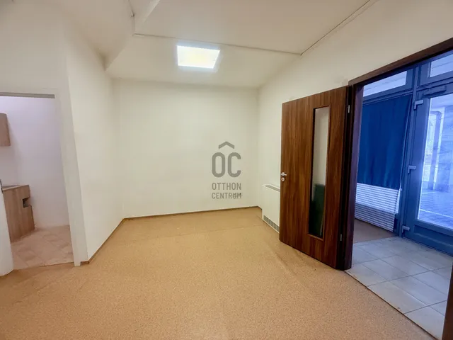 Kiadó kereskedelmi és ipari ingatlan Budapest XXI. kerület 52 nm