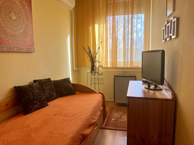 Eladó lakás Budapest XXI. kerület, Erdősor 49 nm