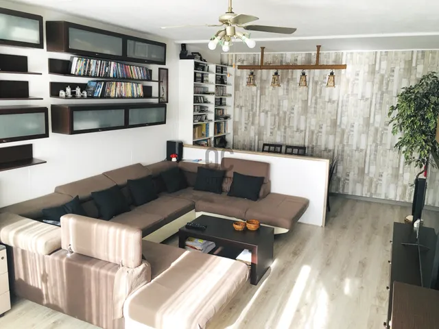 Eladó lakás Budapest XXI. kerület, Erdőalja 78 nm