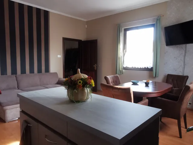 Eladó ház Taksony 225 nm