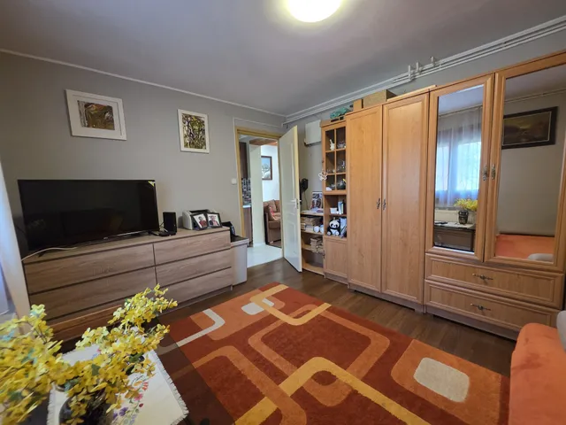 Eladó ház Szigetcsép 77 nm