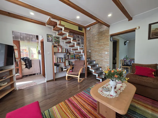 Eladó ház Szigetcsép 77 nm