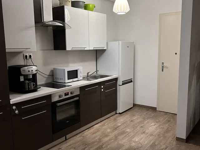 Eladó lakás Dabas 88 nm