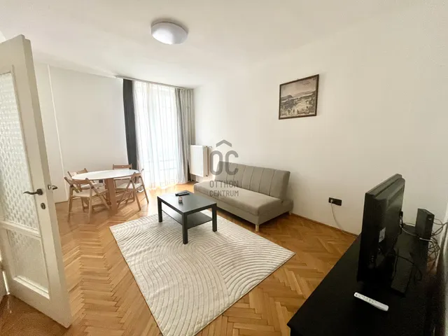 Kiadó lakás Budapest V. kerület, Bank negyed 49 nm