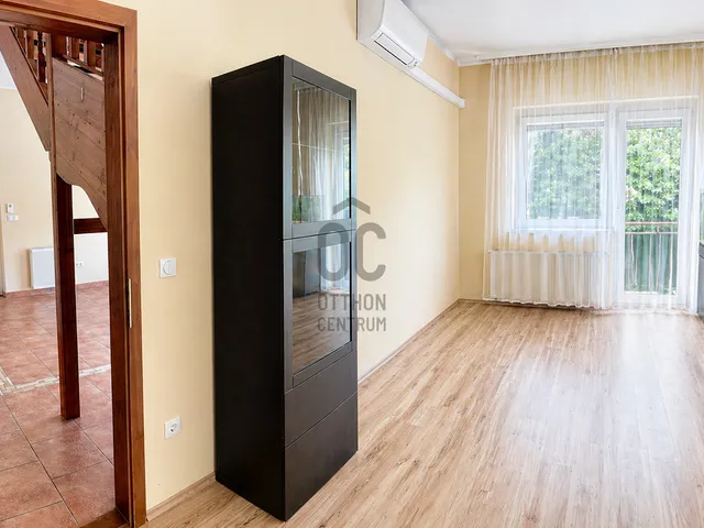 Eladó lakás Budapest XXI. kerület, Erdősor 98 nm