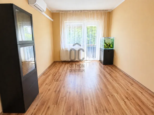 Eladó lakás Budapest XXI. kerület, Erdősor 98 nm