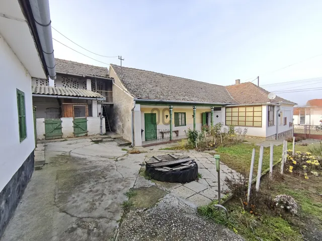 Eladó ház Somberek 80 nm