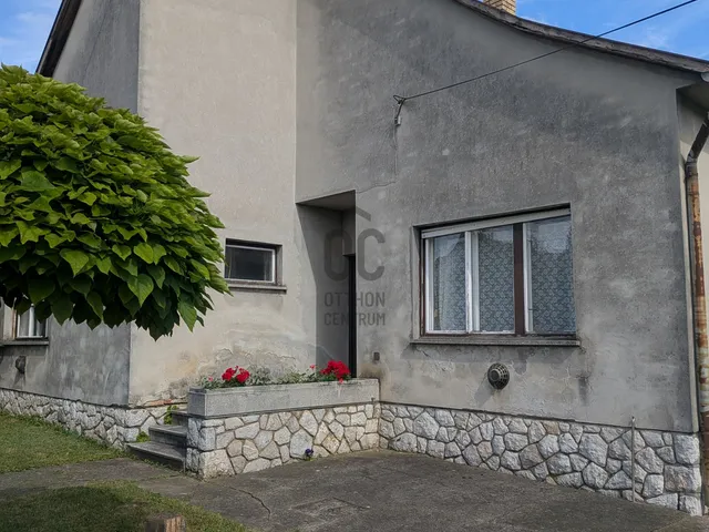 Eladó ház Himesháza 94 nm