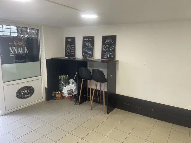 Eladó kereskedelmi és ipari ingatlan Baja, Belváros 19 nm