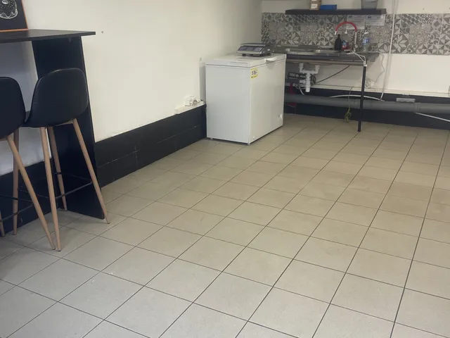 Eladó kereskedelmi és ipari ingatlan Baja, Belváros 19 nm